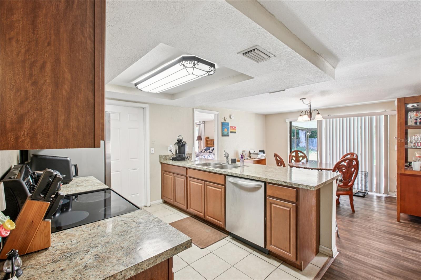 Image 12 of 30 For 1304 Seffner Valrico Road