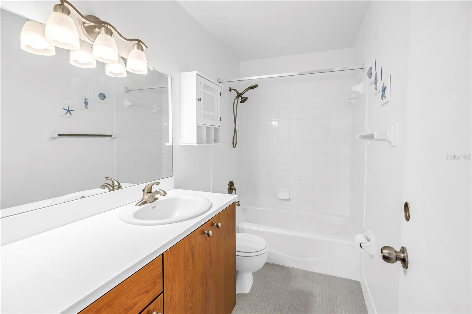Image 13 of 30 For 1701 Belleair Forest Drive B