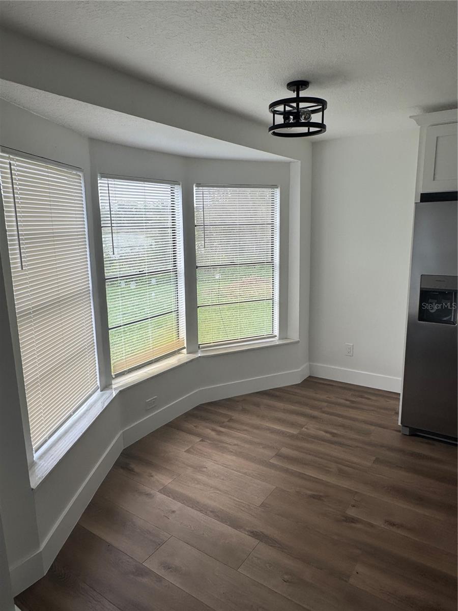 Image 3 of 44 For 18208 State Road 52