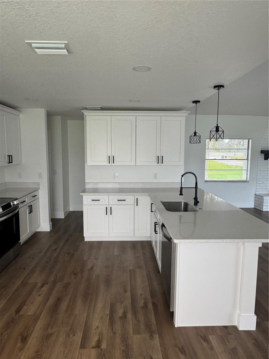 Image 5 of 44 For 18208 State Road 52