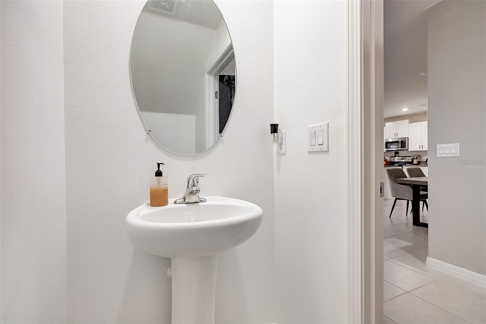 Image 15 of 36 For 9906 Jackfruit Court