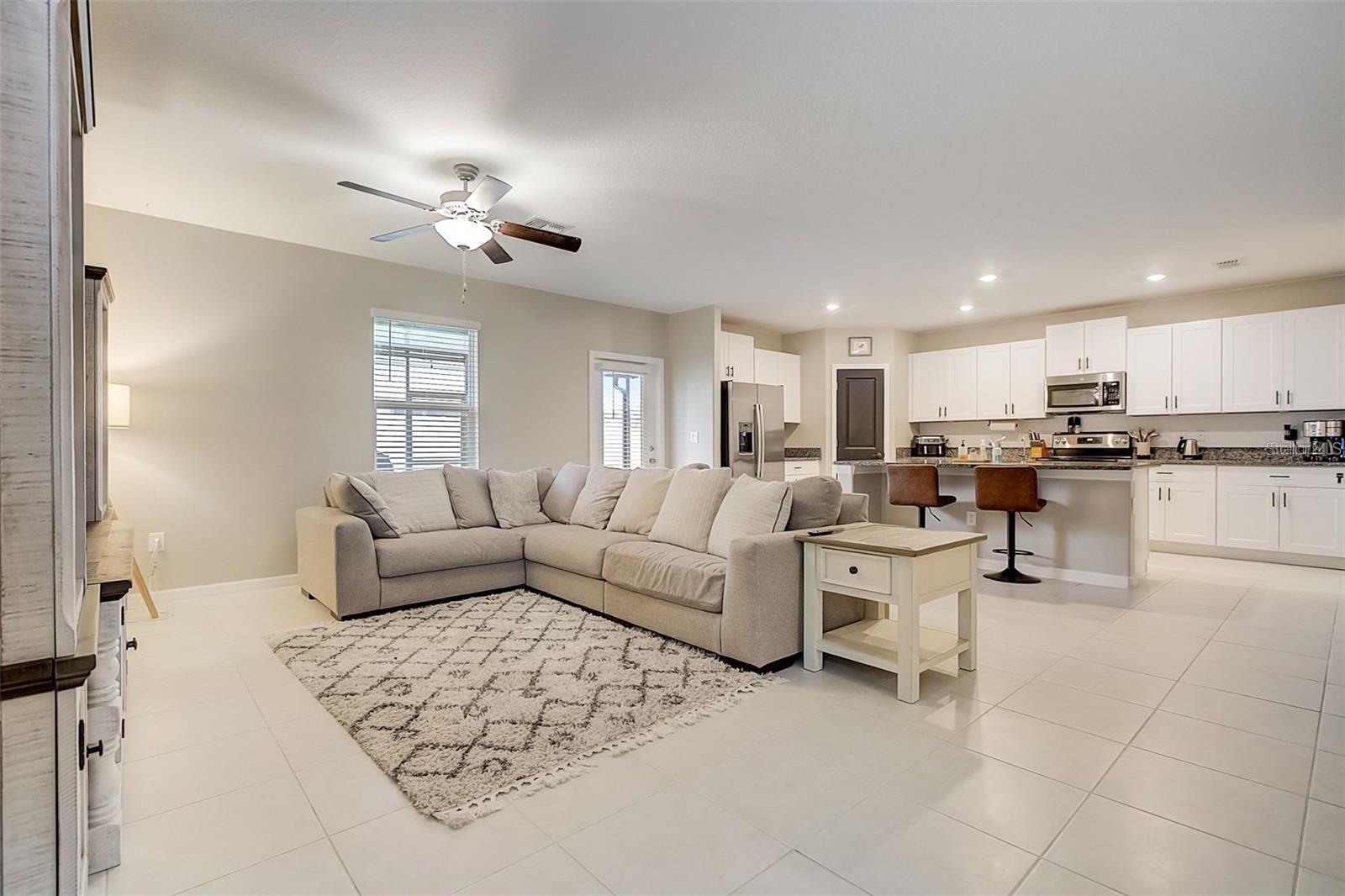 Image 7 of 36 For 9906 Jackfruit Court