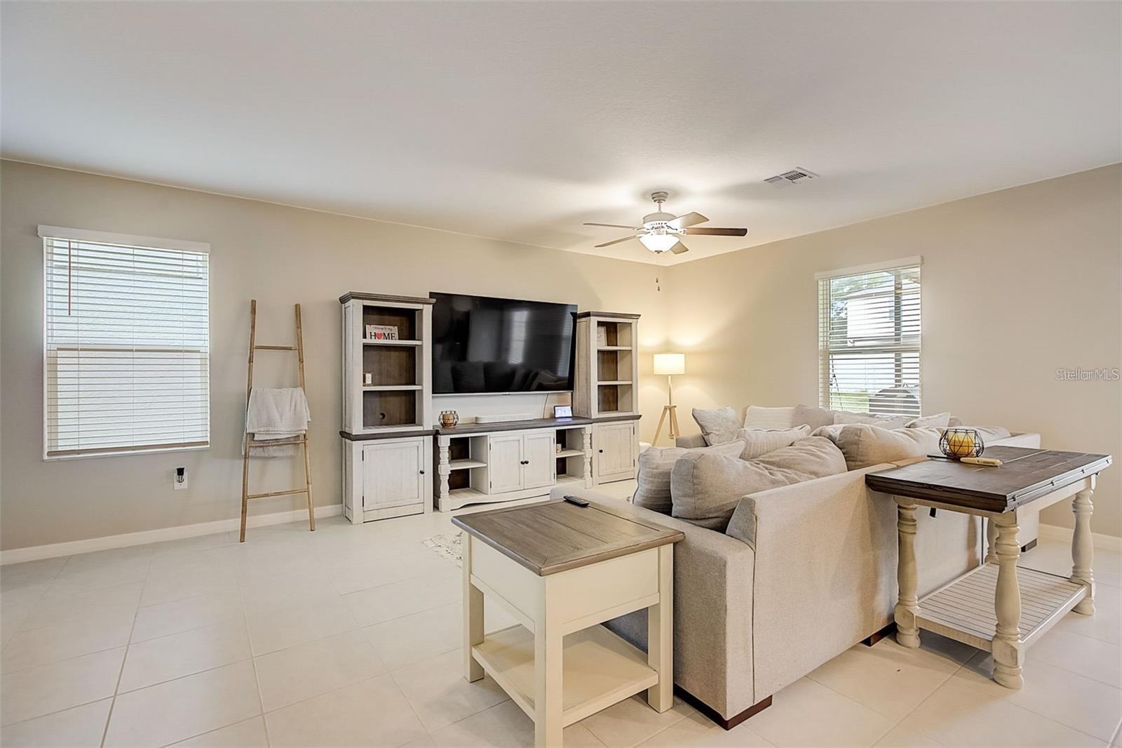 Image 8 of 36 For 9906 Jackfruit Court