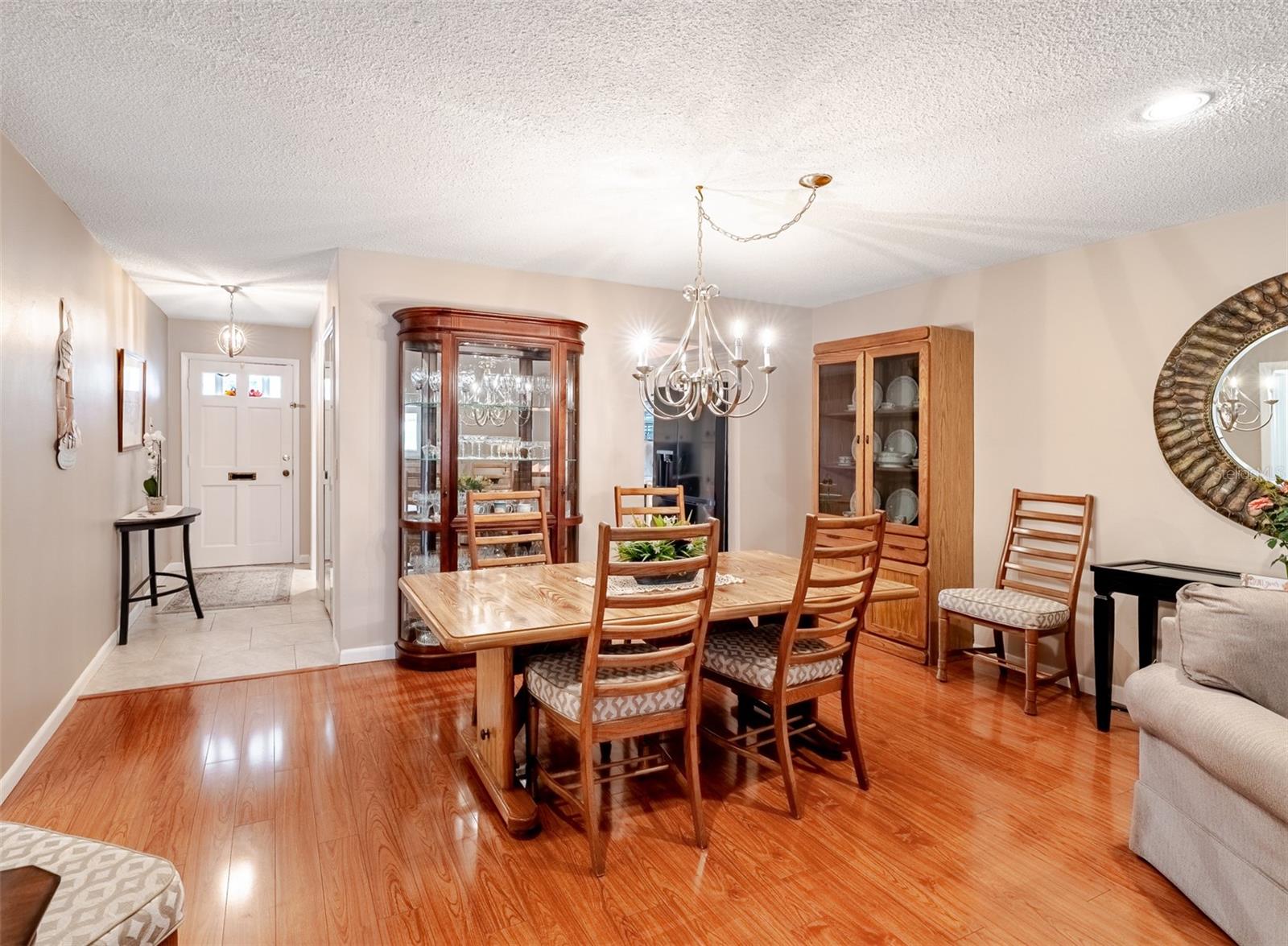 Image 8 of 29 For 1651 Lake Avenue 1