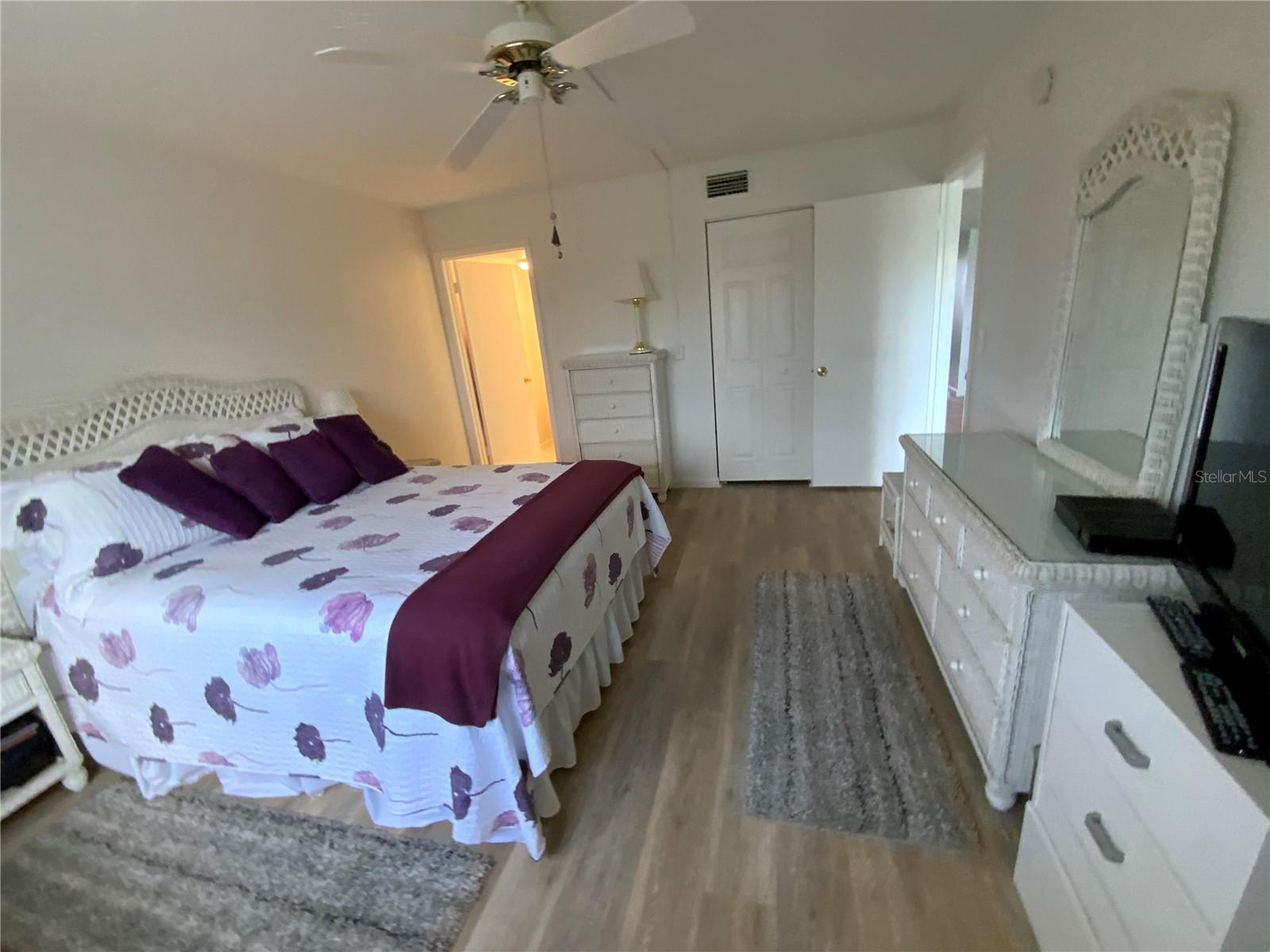 Image 16 of 43 For 7050 Sunset Drive S 208