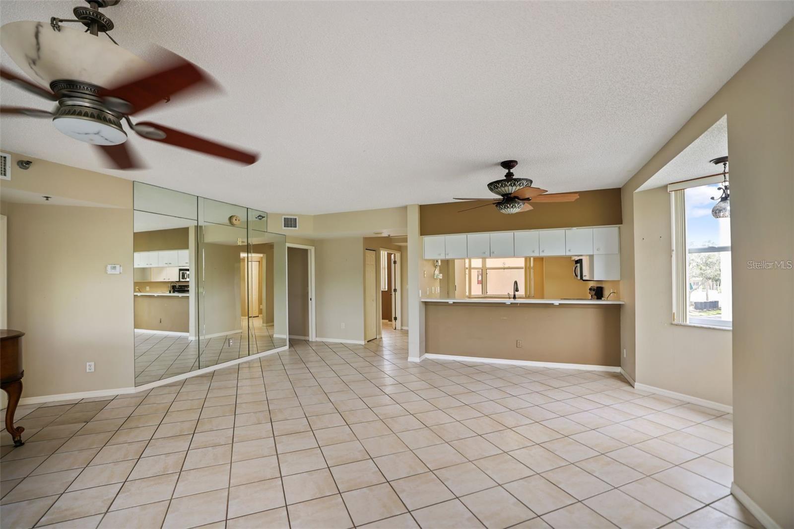 Image 10 of 35 For 6251 Shoreline Drive 2101
