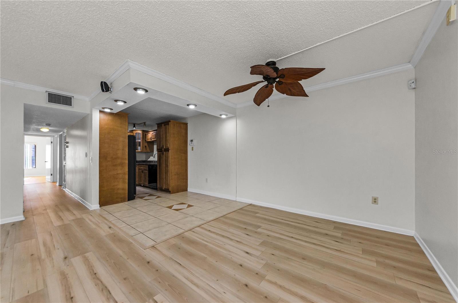 Image 14 of 55 For 1109 Pine Ridge Circle W G1