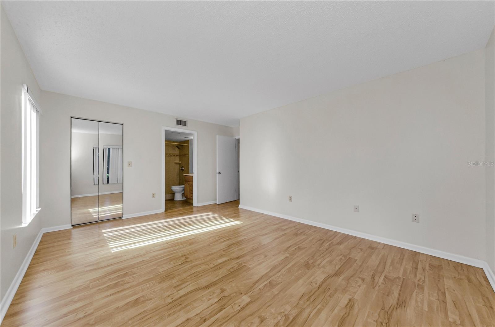Image 25 of 55 For 1109 Pine Ridge Circle W G1