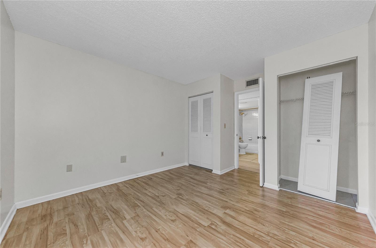 Image 29 of 55 For 1109 Pine Ridge Circle W G1