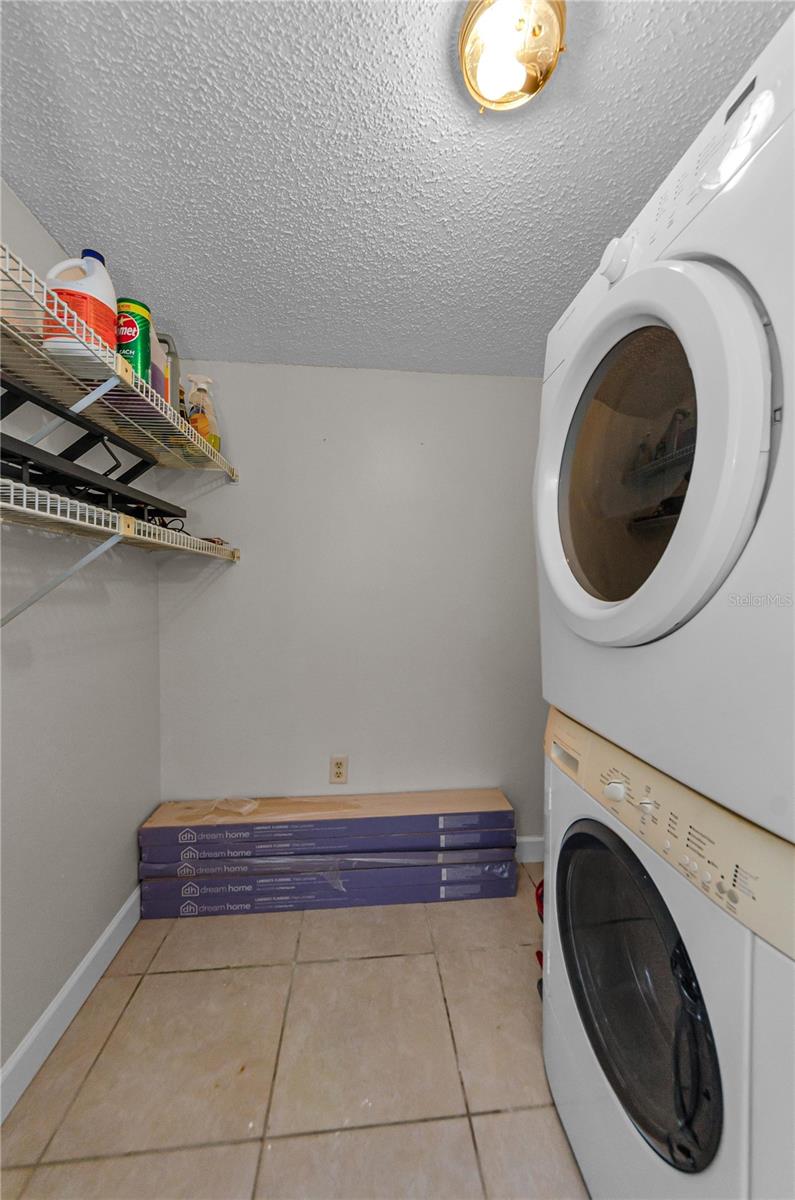 Image 33 of 55 For 1109 Pine Ridge Circle W G1