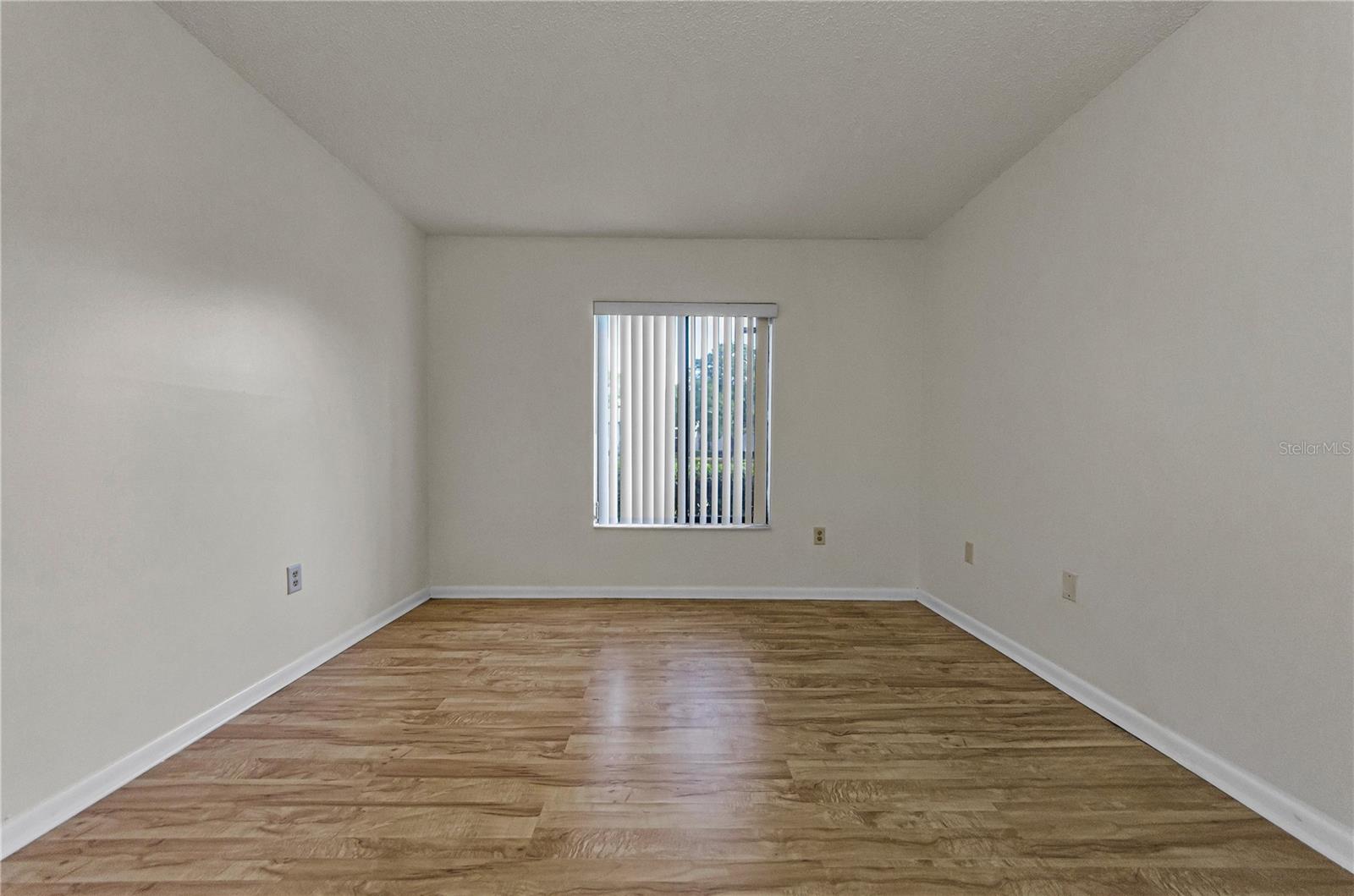 Image 9 of 55 For 1109 Pine Ridge Circle W G1