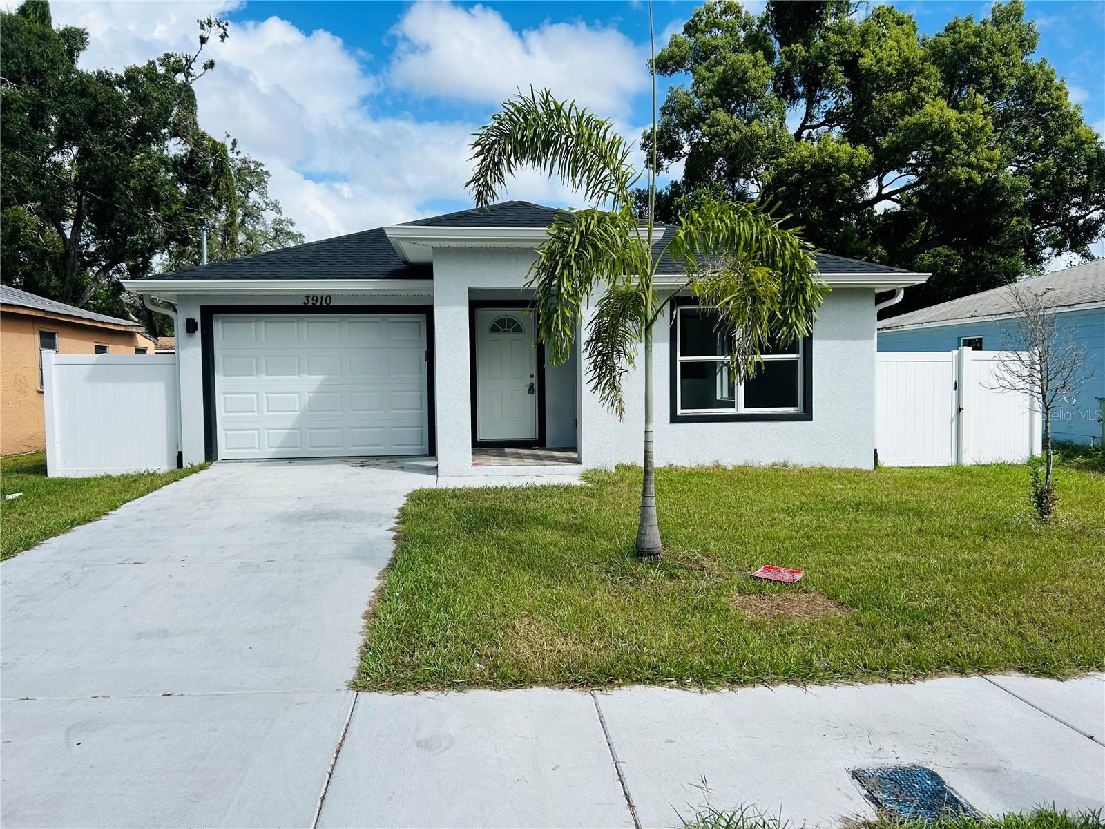 Listing Details for 3910 Genesee Street, TAMPA, FL 33610