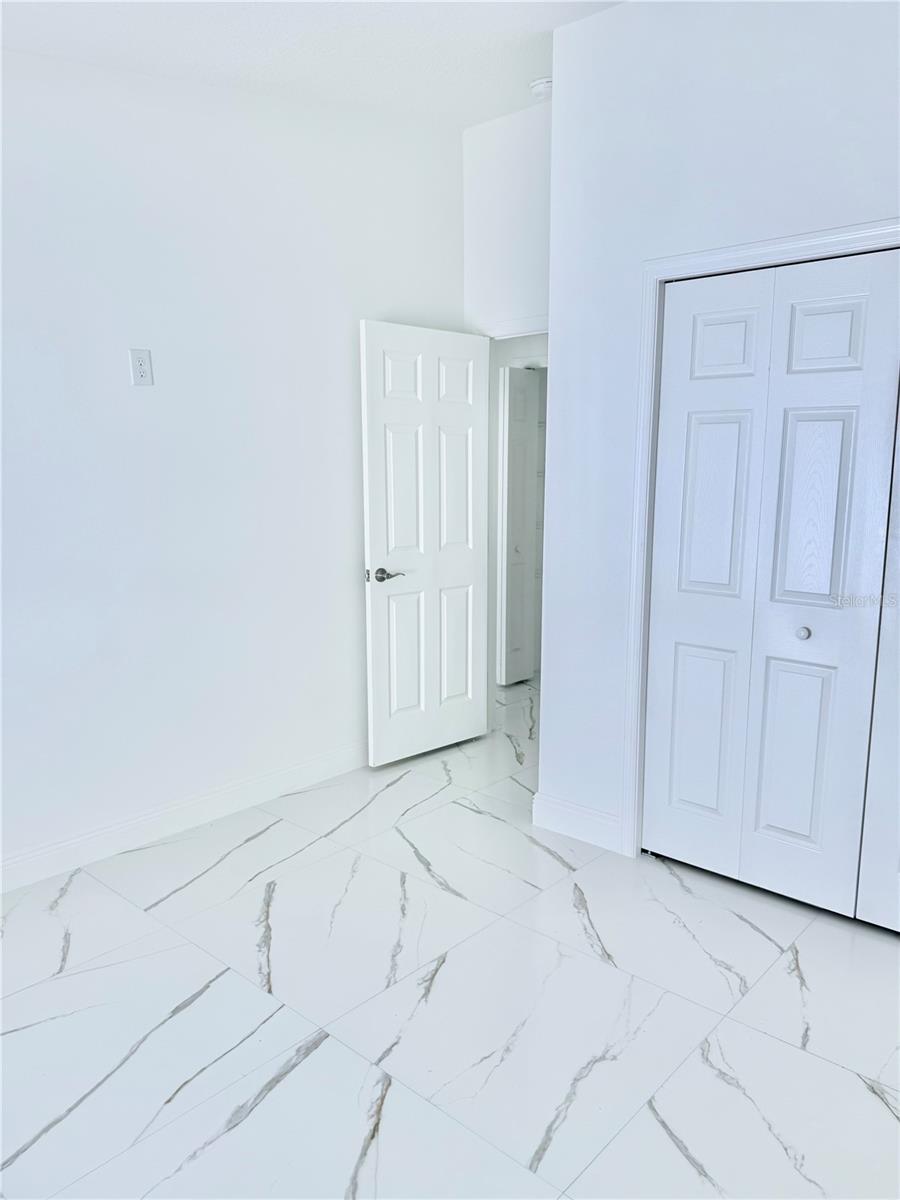 Image 10 of 18 For 3910 Genesee Street