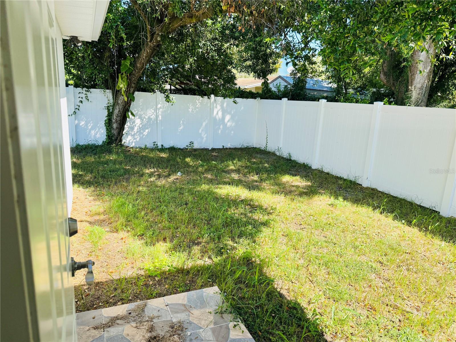 Image 13 of 18 For 3910 Genesee Street