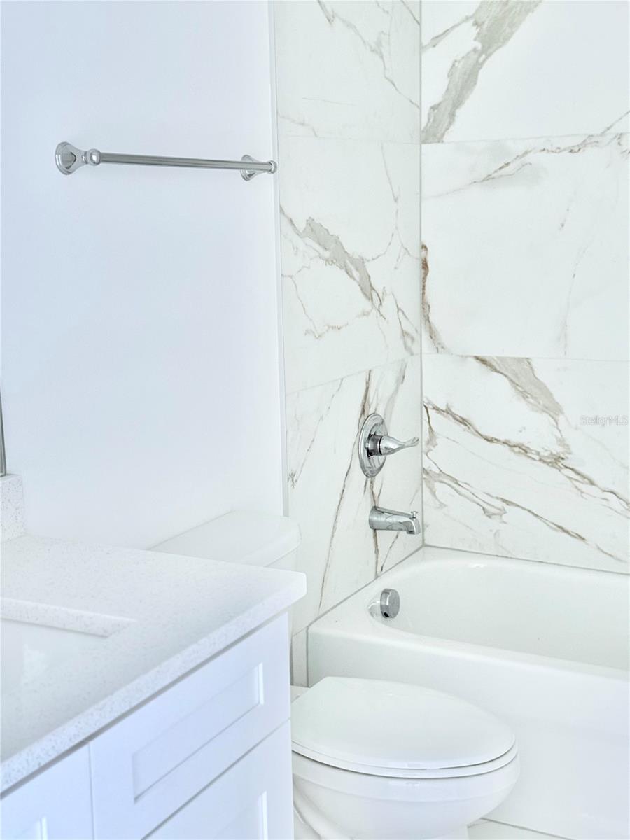 Image 9 of 18 For 3910 Genesee Street