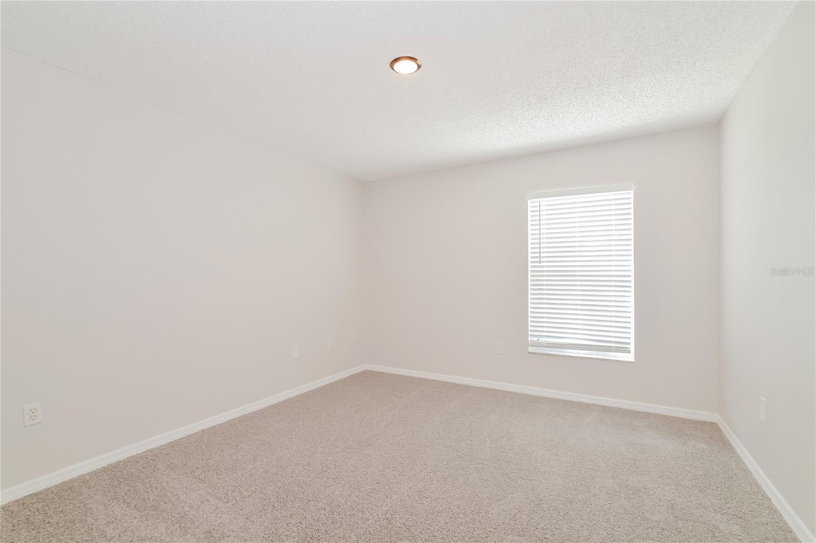 Image 13 of 15 For 565 Terranova Circle