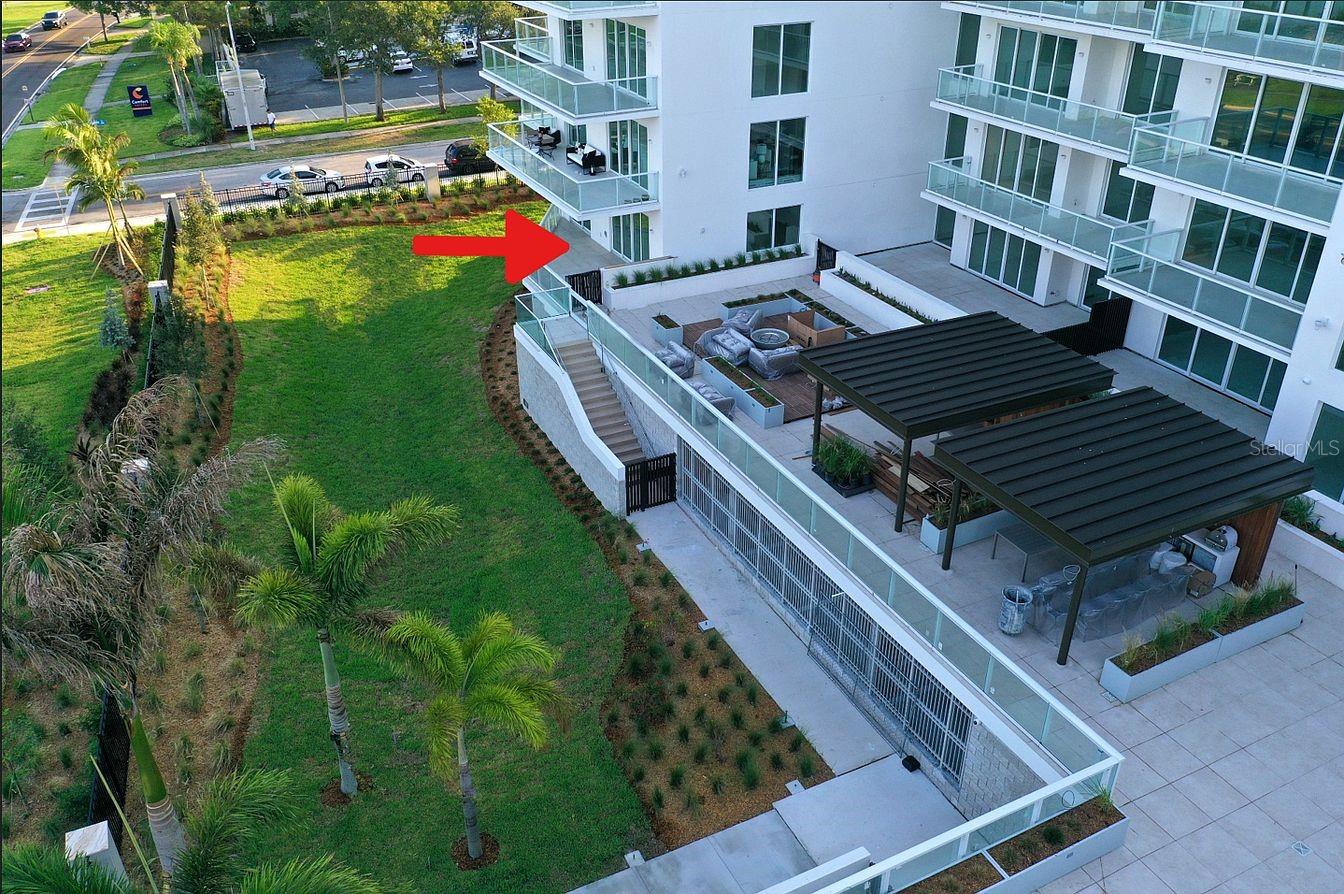 Image 4 of 35 For 1020 Sunset Point Road 103