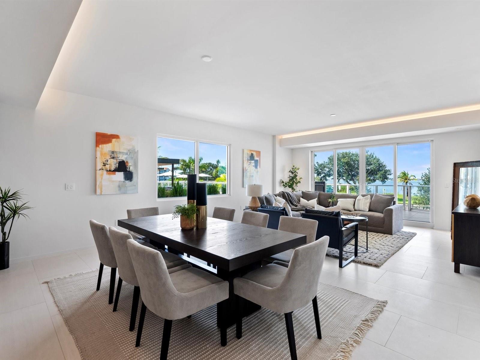 Image 6 of 35 For 1020 Sunset Point Road 103