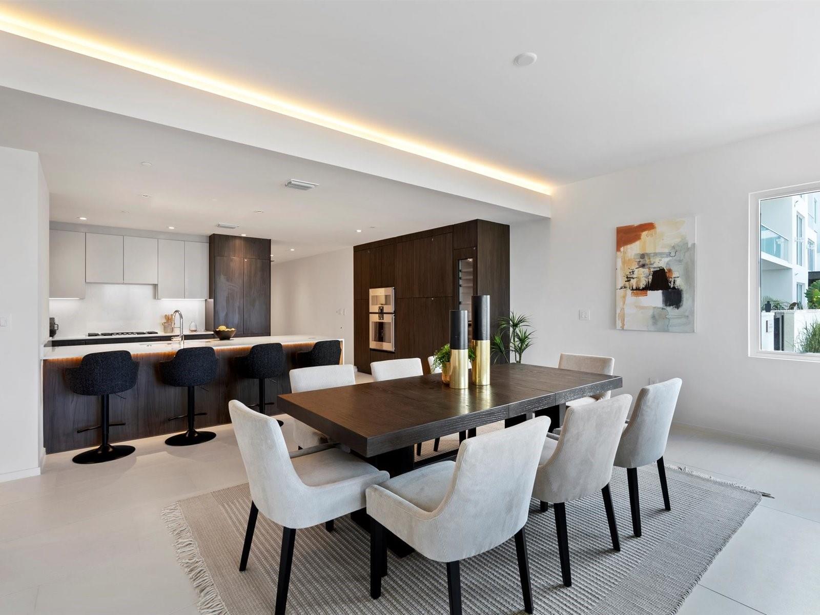 Image 7 of 35 For 1020 Sunset Point Road 103