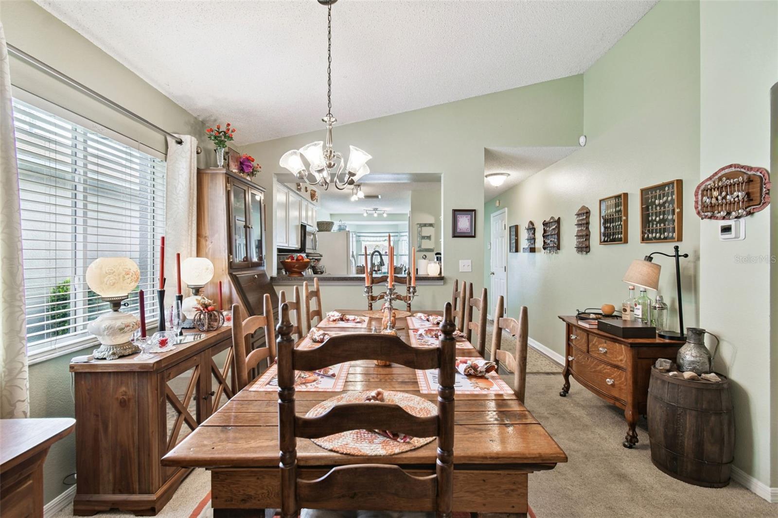 Listing photo id 16 for 27141 La Jolla Way