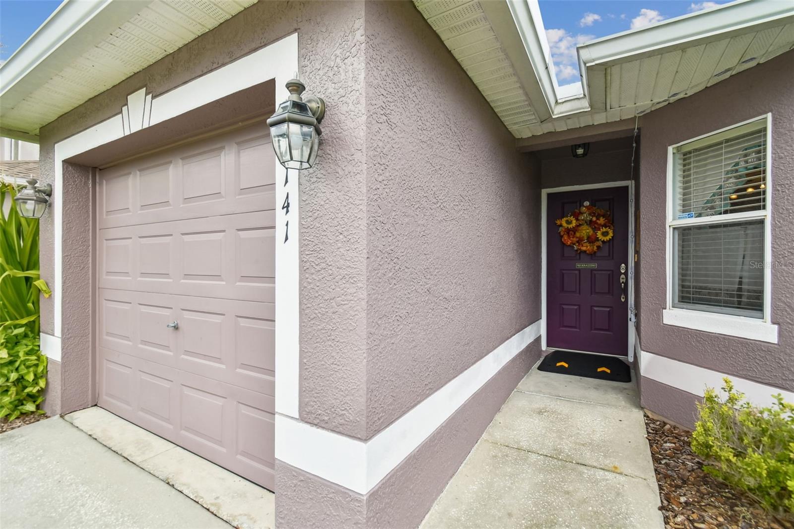 Listing photo id 5 for 27141 La Jolla Way