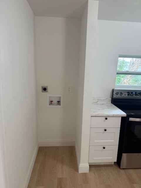 Image 8 of 15 For 4605 Hubert Avenue 18