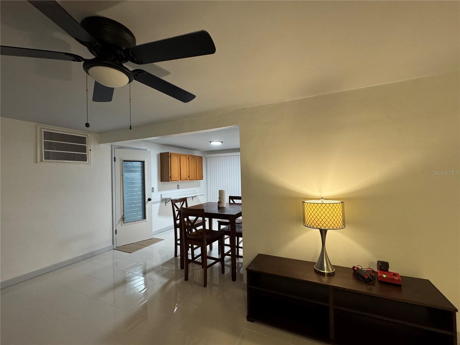 Image 11 of 46 For 3447 Columbus Drive