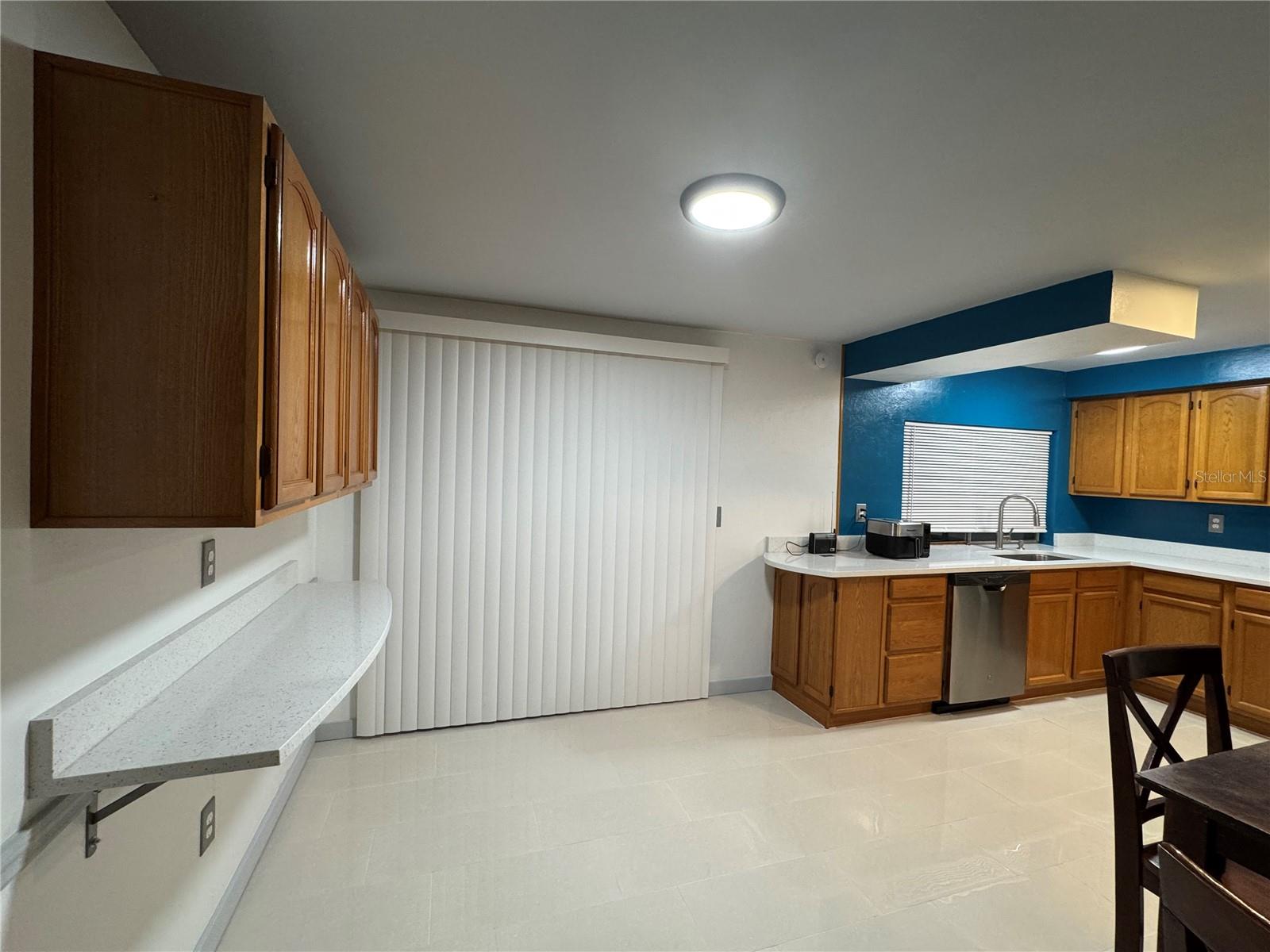 Image 12 of 46 For 3447 Columbus Drive