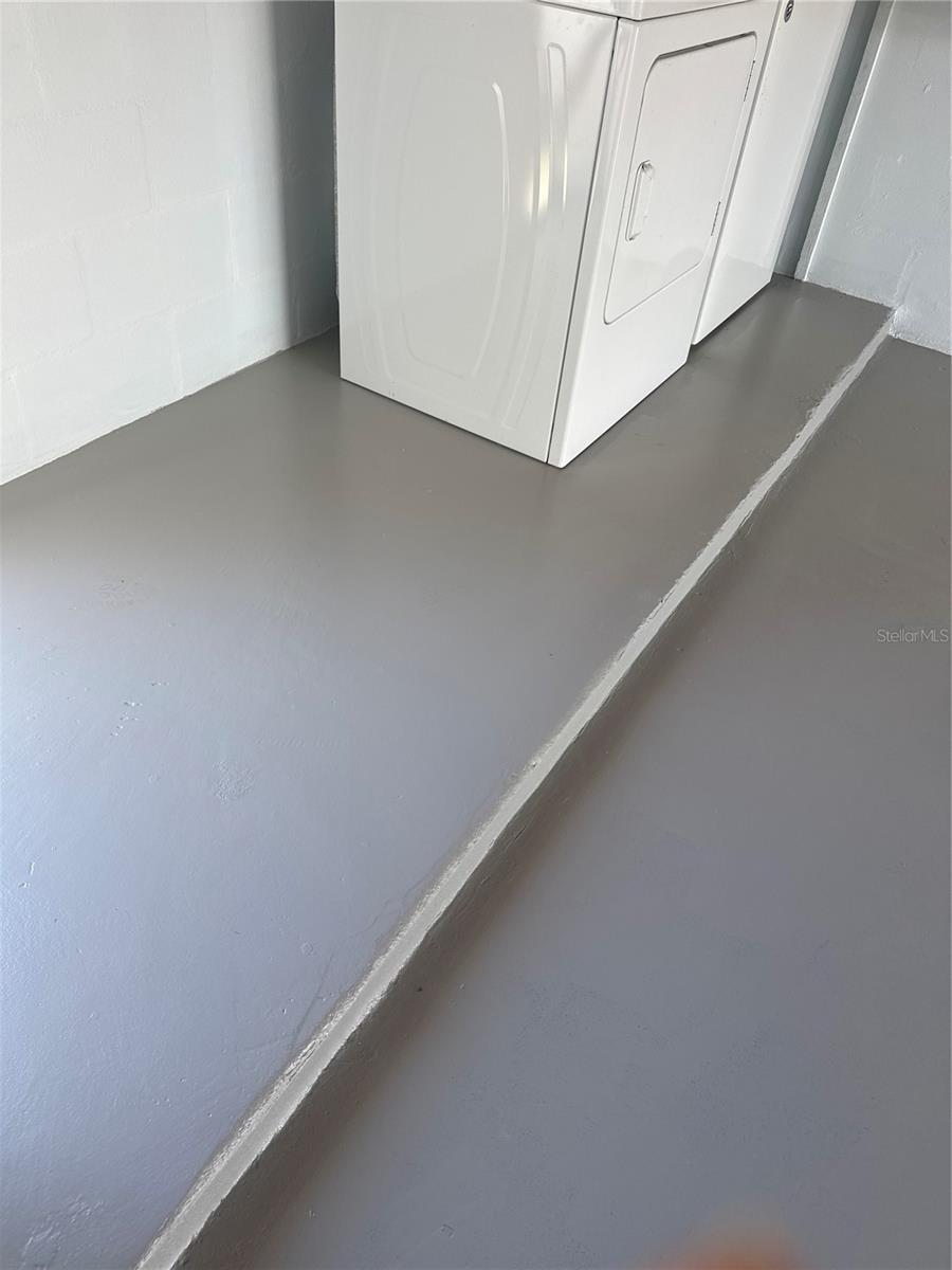 Image 3 of 46 For 3447 Columbus Drive