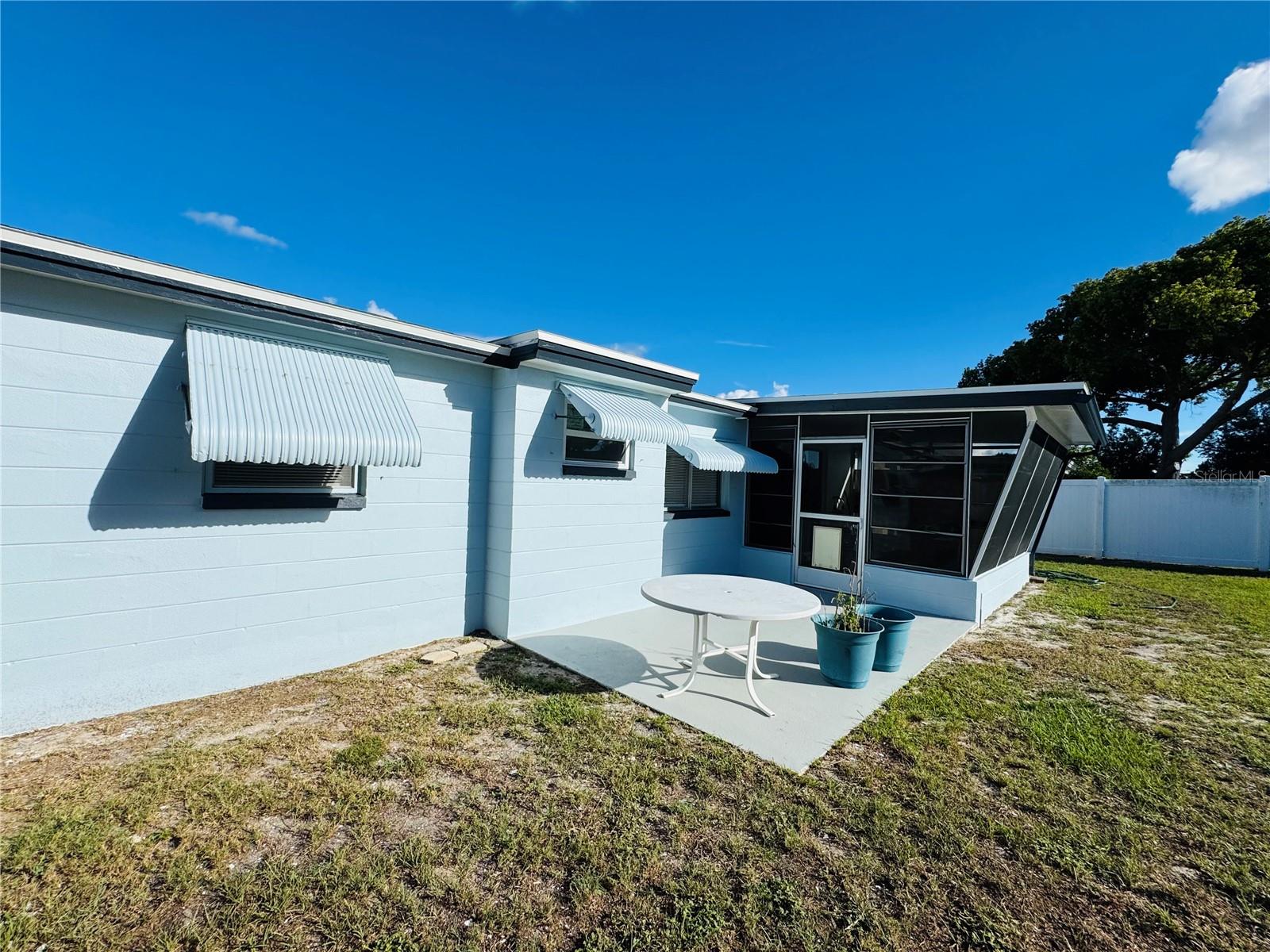 Image 38 of 46 For 3447 Columbus Drive