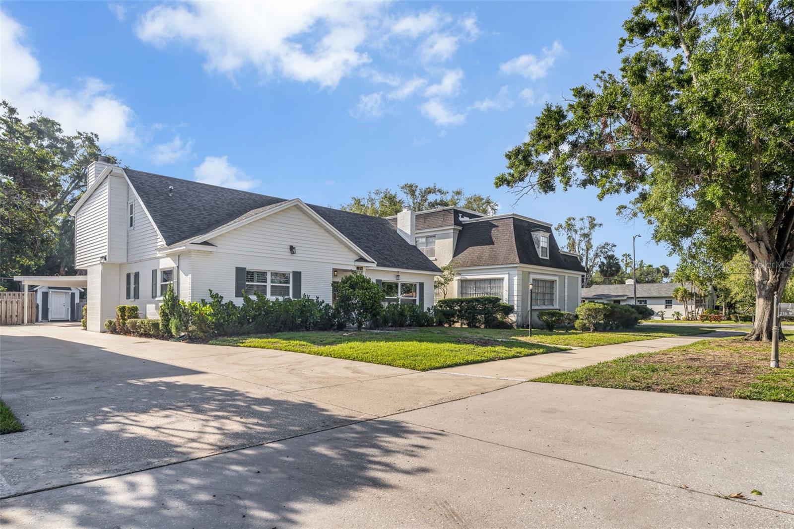 Image 2 of 21 For 216 Shore Crest Drive