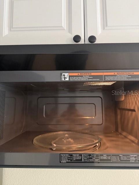 Image 10 of 12 For 4605 Hubert Avenue 21