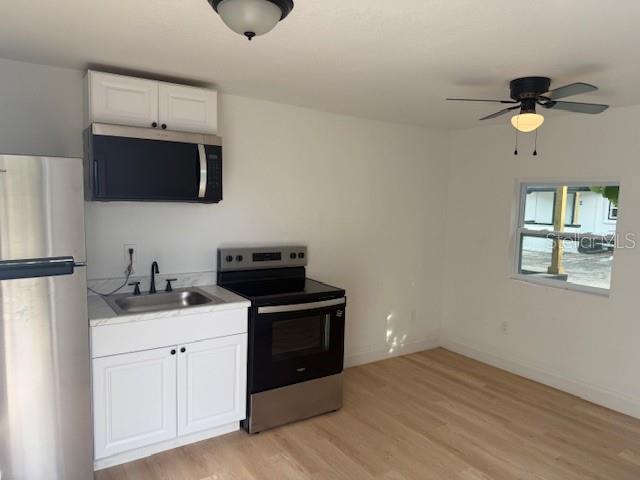 Image 2 of 12 For 4605 Hubert Avenue 21