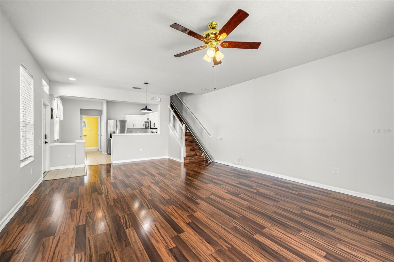 Image 14 of 39 For 26628 Castleview Way