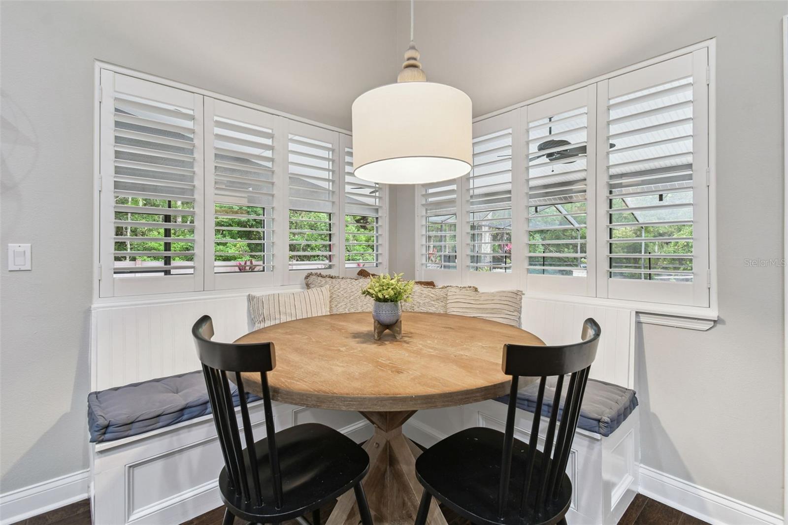 Image 11 of 58 For 16002 Armistead Lane
