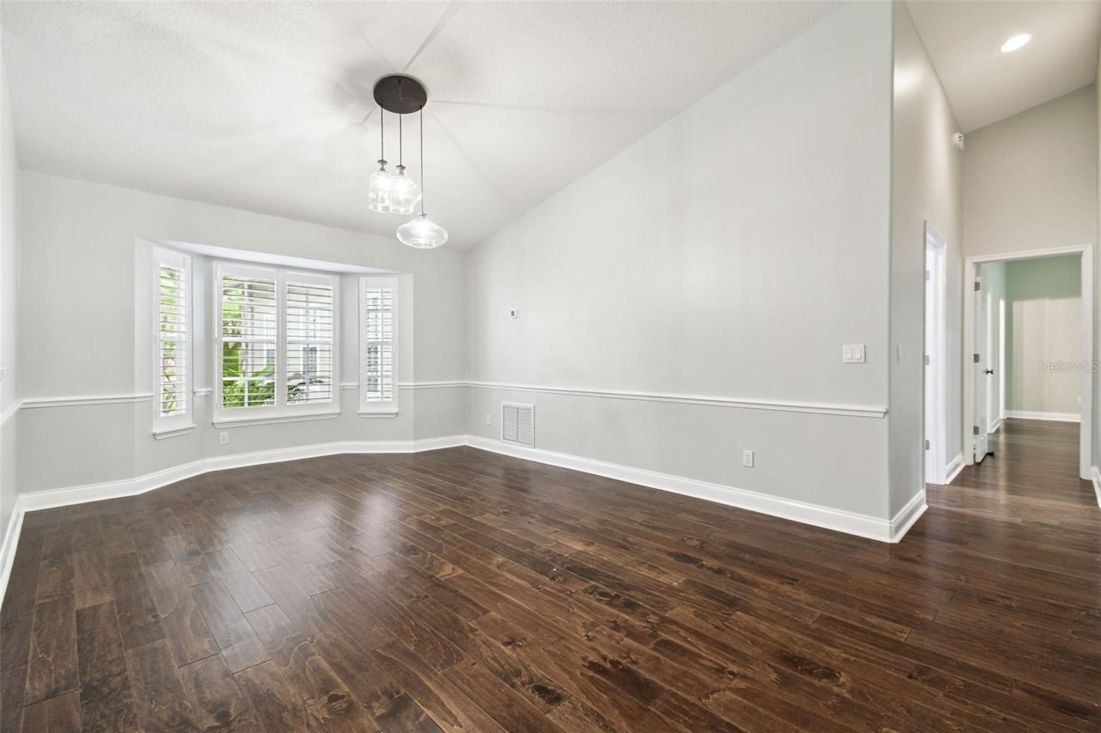 Image 43 of 58 For 16002 Armistead Lane