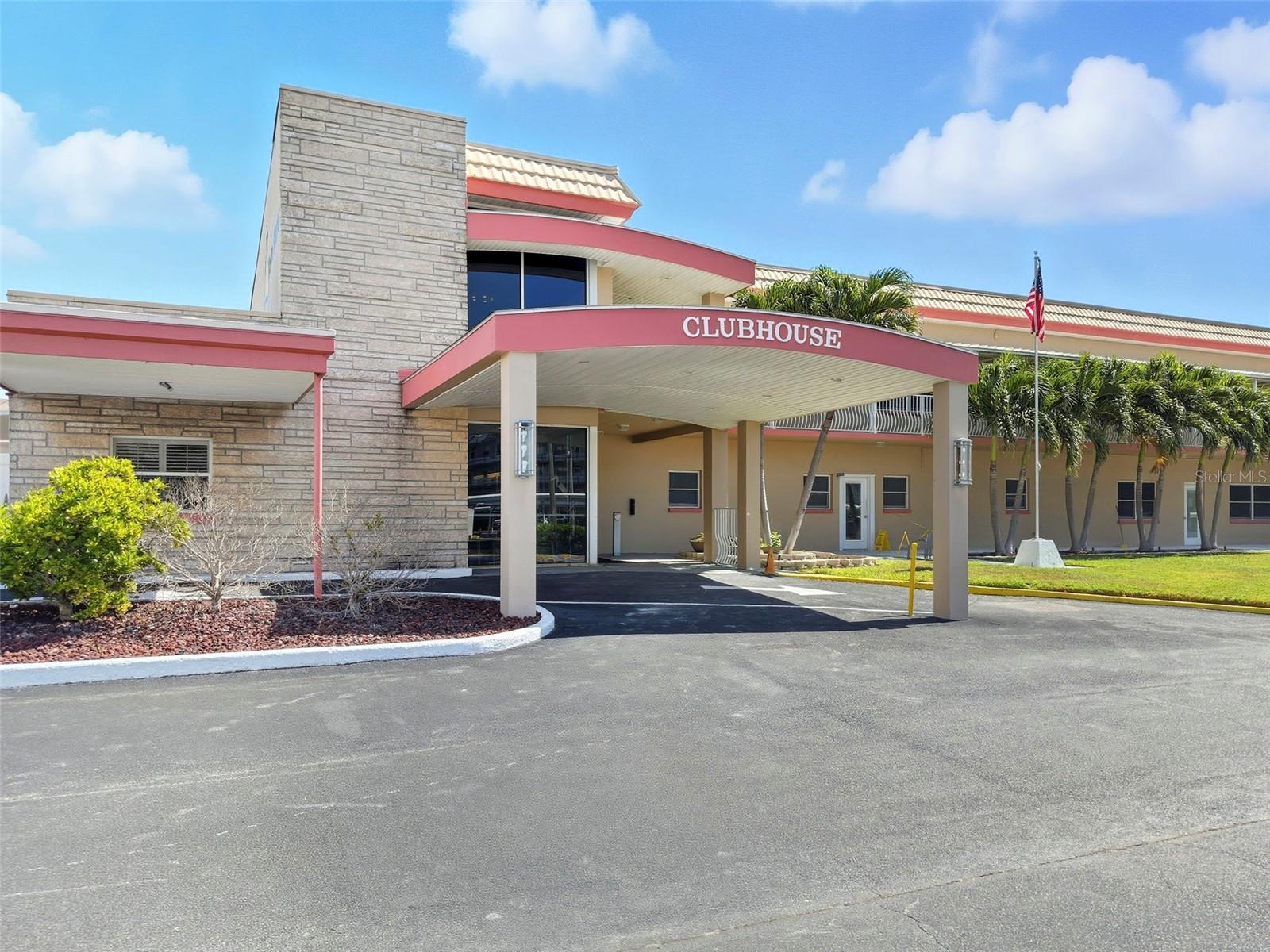 Image 33 of 45 For 3114 59th Street S 302