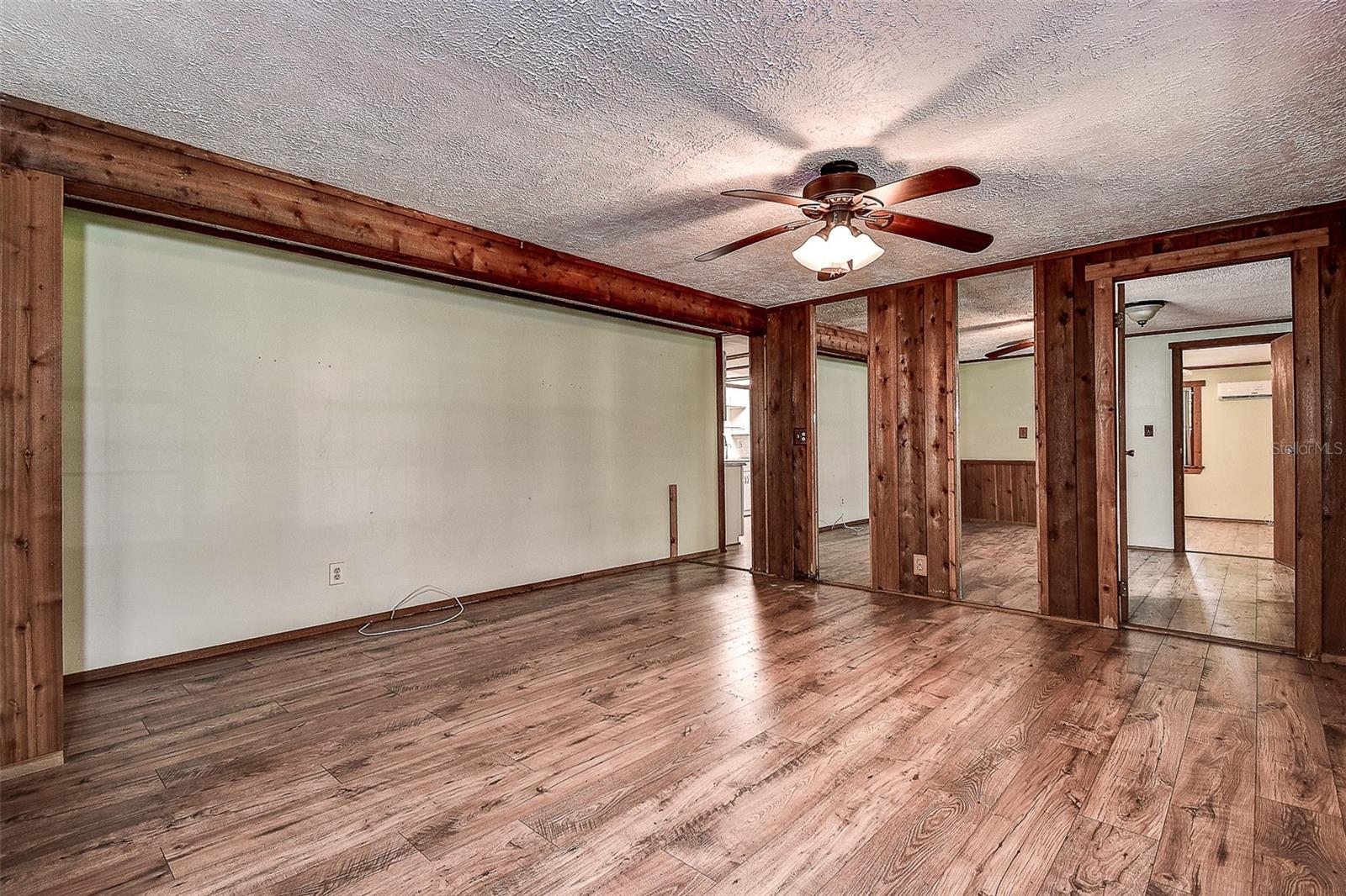 Image 17 of 51 For 11231 Tenoaks Drive