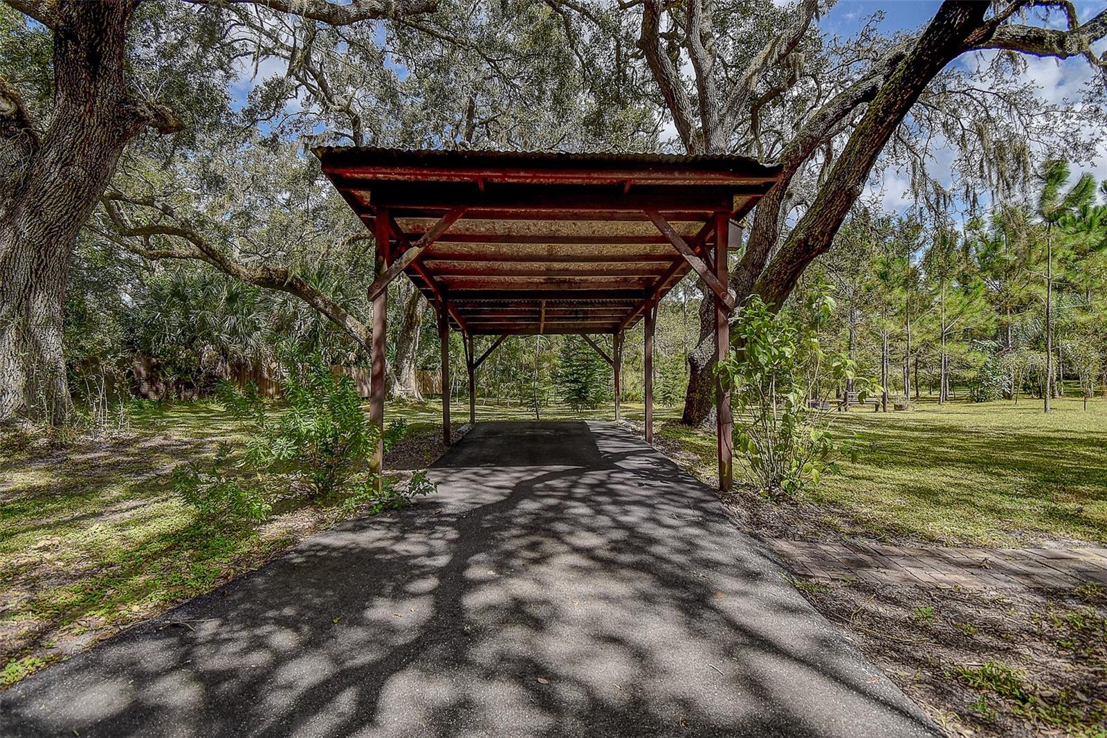 Image 38 of 51 For 11231 Tenoaks Drive
