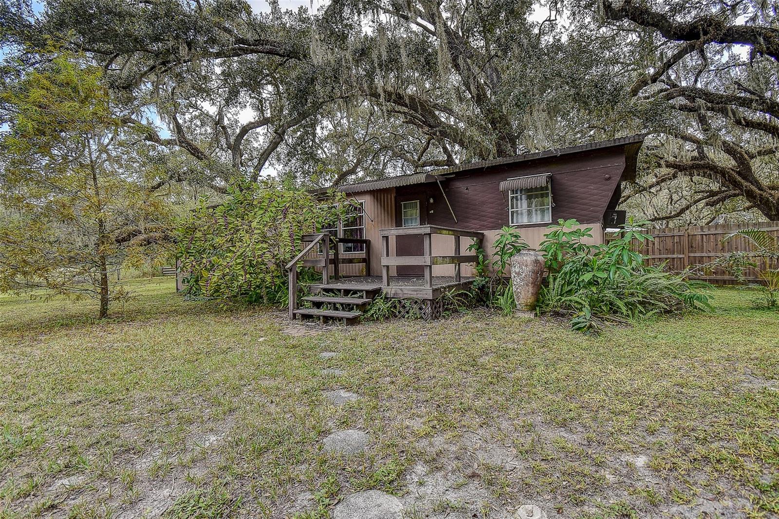 Image 40 of 51 For 11231 Tenoaks Drive