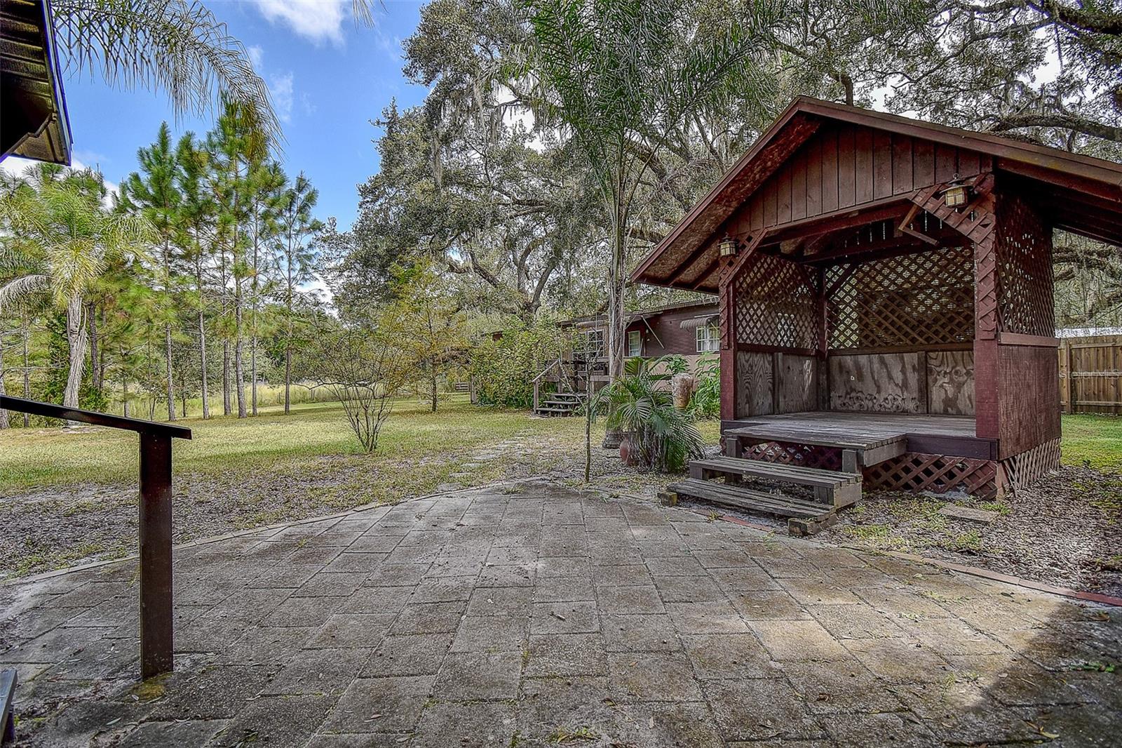 Image 48 of 51 For 11231 Tenoaks Drive