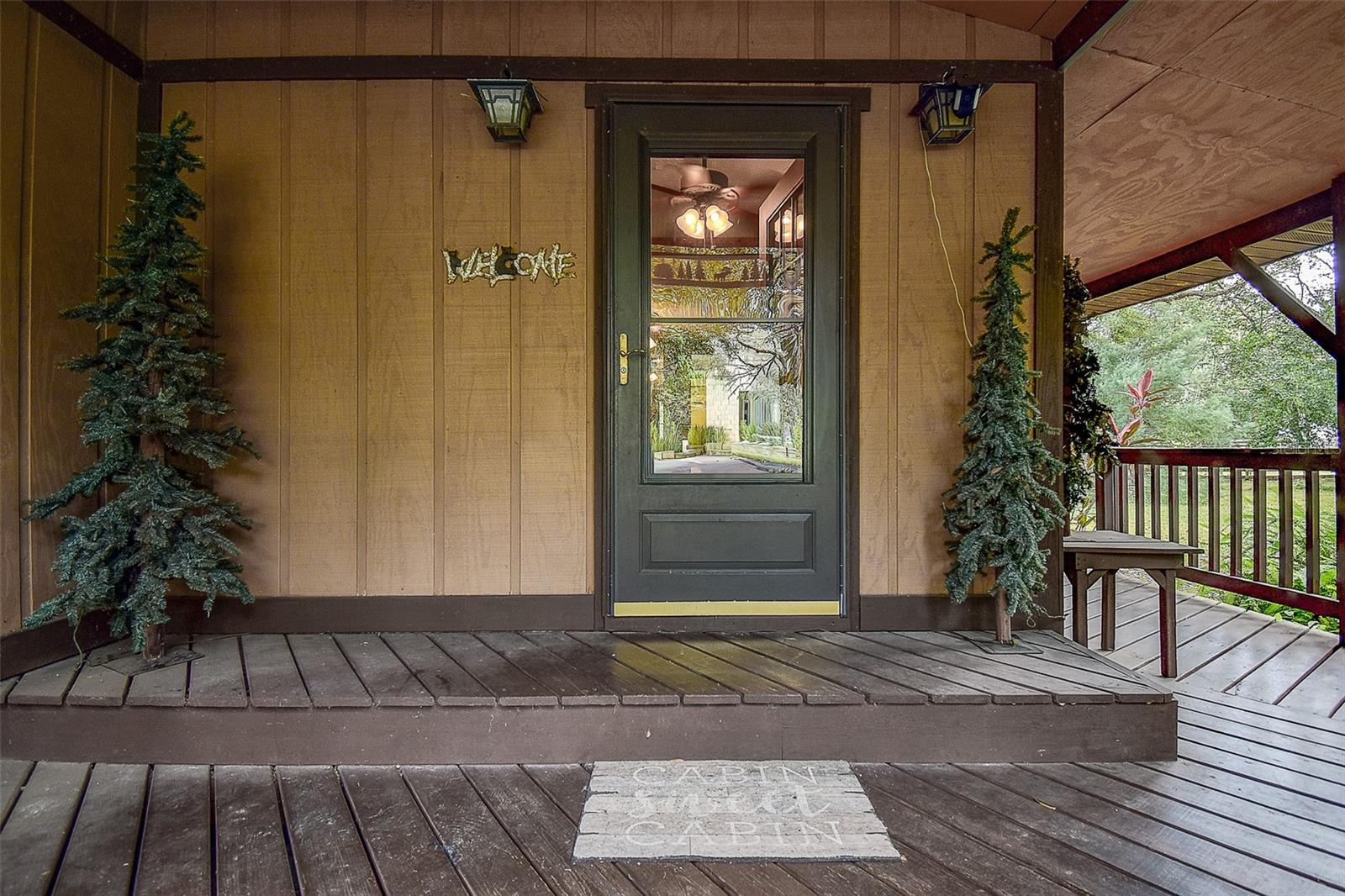 Image 6 of 51 For 11231 Tenoaks Drive