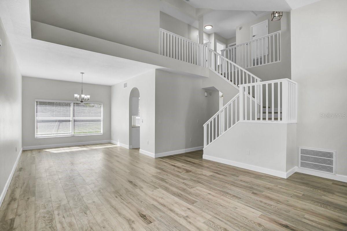 Image 10 of 37 For 27330 Coral Springs Drive