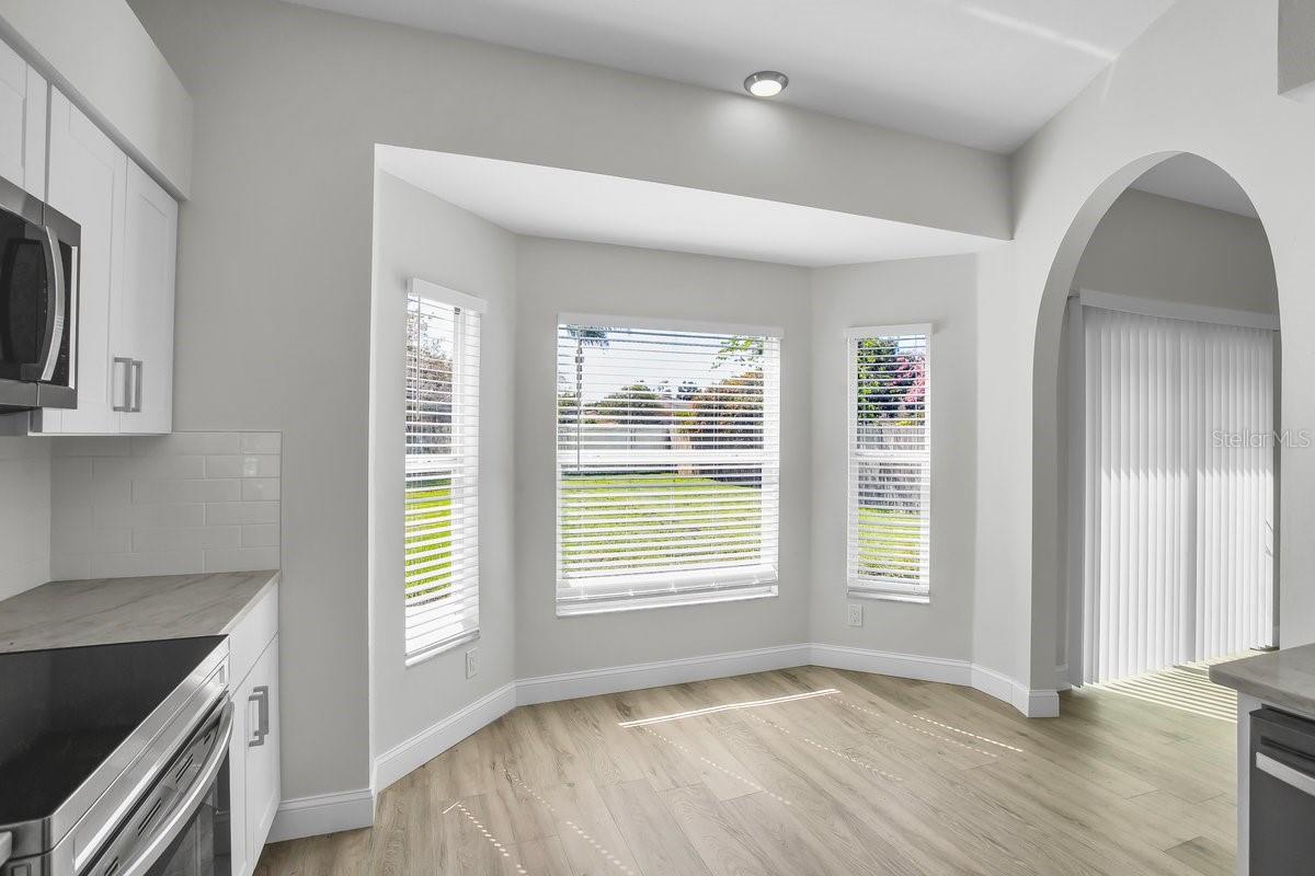 Image 12 of 37 For 27330 Coral Springs Drive