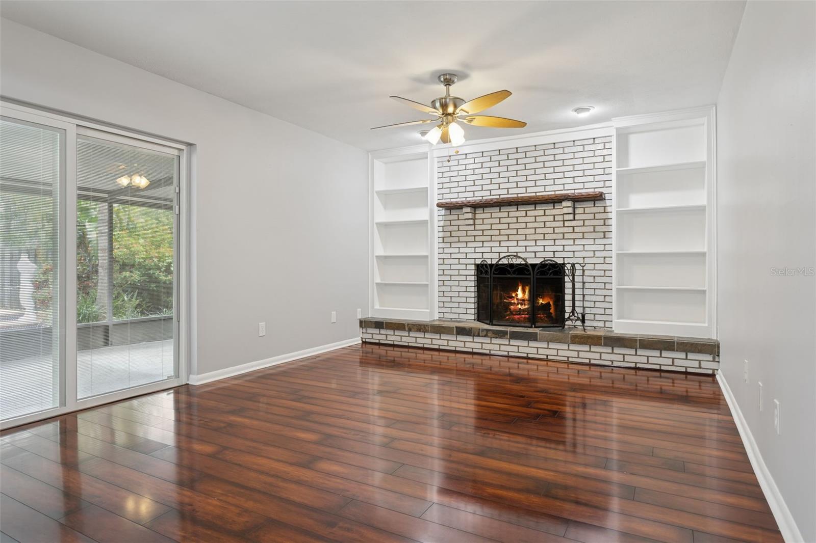 Image 22 of 25 For 3223 Lutz Lake Fern Road