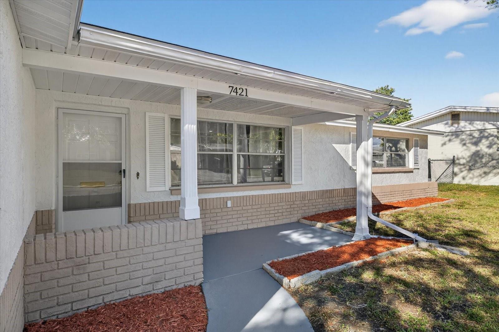 Image 7 of 47 For 7421 Ashwood Drive