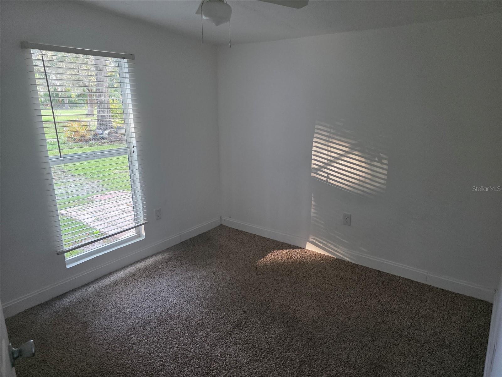 Image 5 of 8 For 9801 Parsons Street