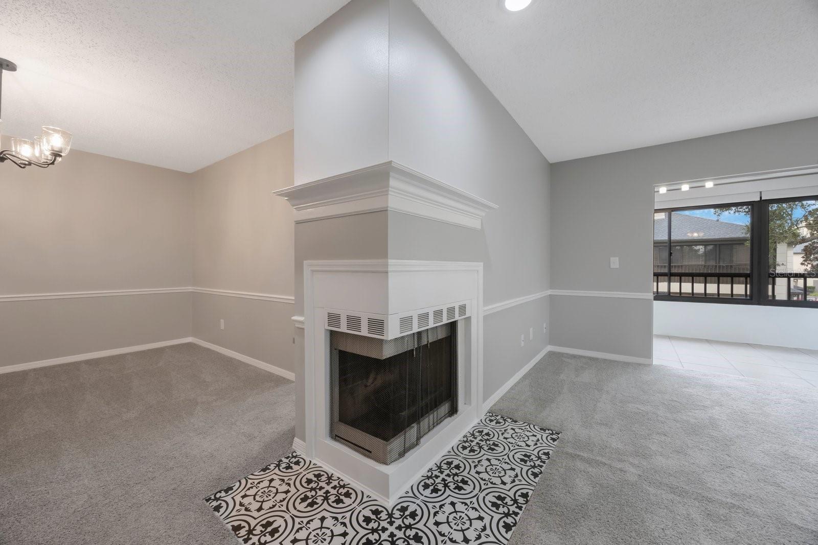 Image 14 of 47 For 13016 Village Chase Circle 13016