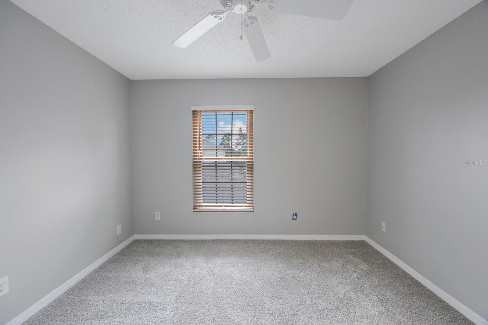 Image 39 of 47 For 13016 Village Chase Circle 13016