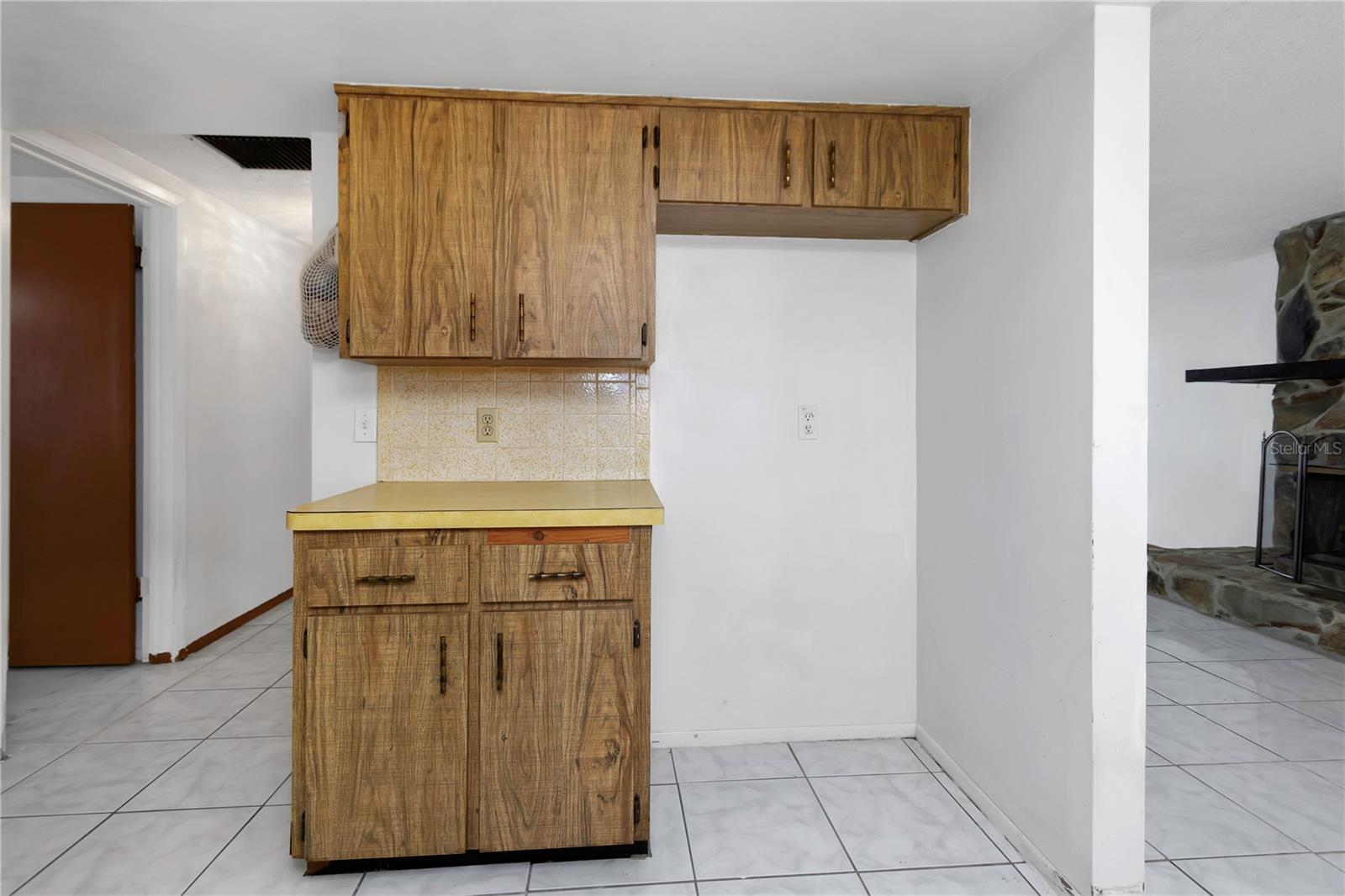 Image 14 of 49 For 8934 Sterling Lane